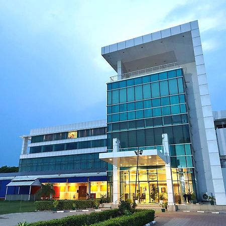 Hotel Amer Green'S Bhopal Exteriör bild